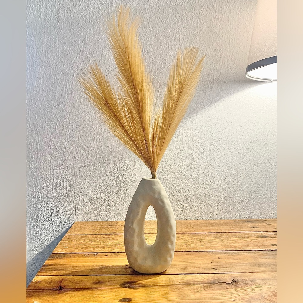 💥 Feather Ceramic Vase Home Decor